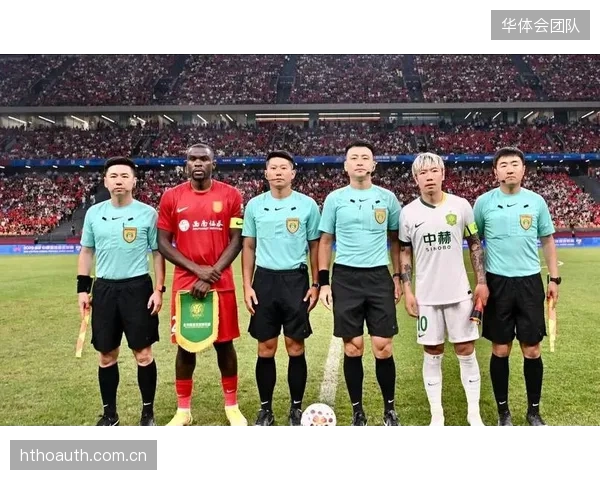 北京国安逆转重庆后半程积15分，球队整体表现起伏较大。